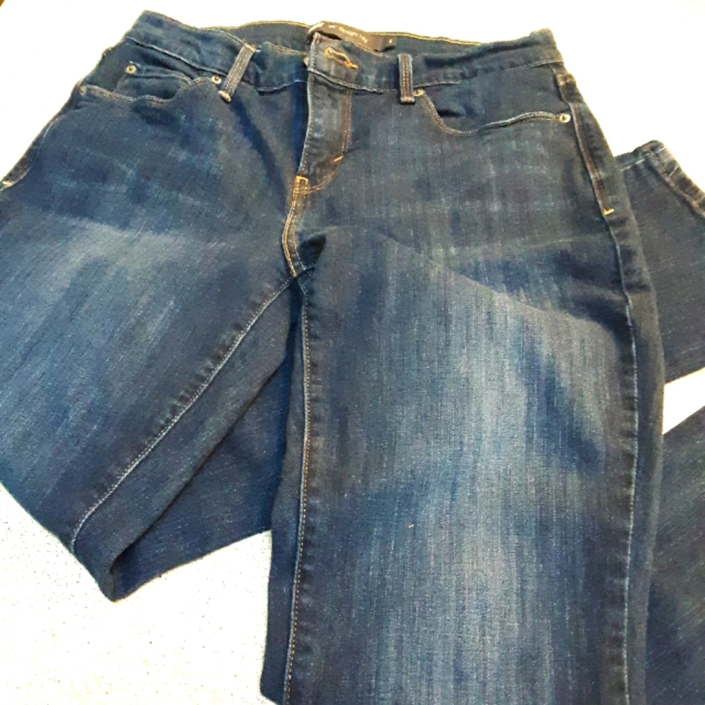 Levi jeans